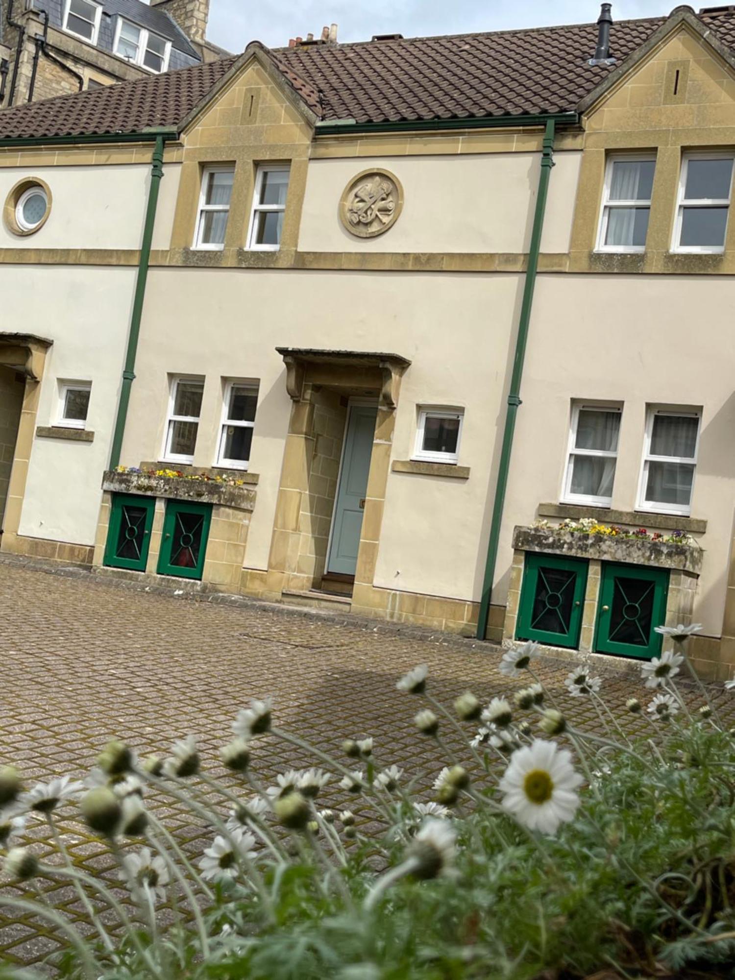 Circus Mews Townhouse:2 Beds:2 En-Suite Baths:Parking:City Centre:Quiet Area Exterior foto